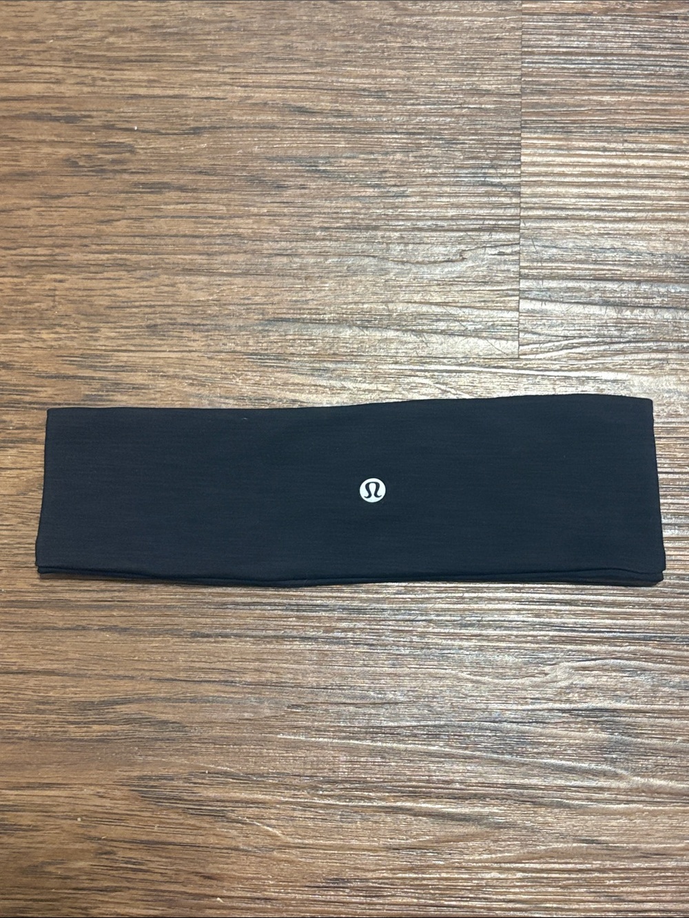 Lululemon Women’s Wunder Train Wide Headband in Heathered Black